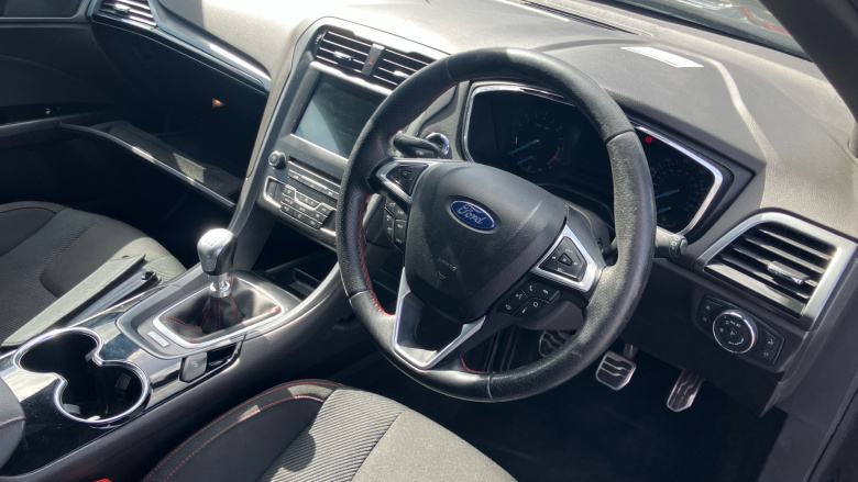 Ford Mondeo 2.0 TDCi 180 ST-Line 5dr Diesel Hatchback